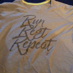 Old navy go-dry tshirt